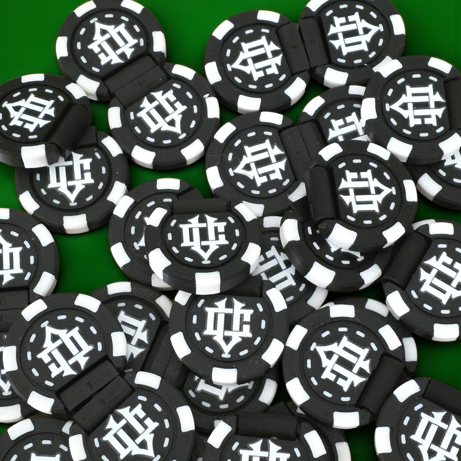 Vach Cittoni Casino Chip Fidget Stress Reliever – Vach Cittoni men's fragrance, grooming, or leather accessory